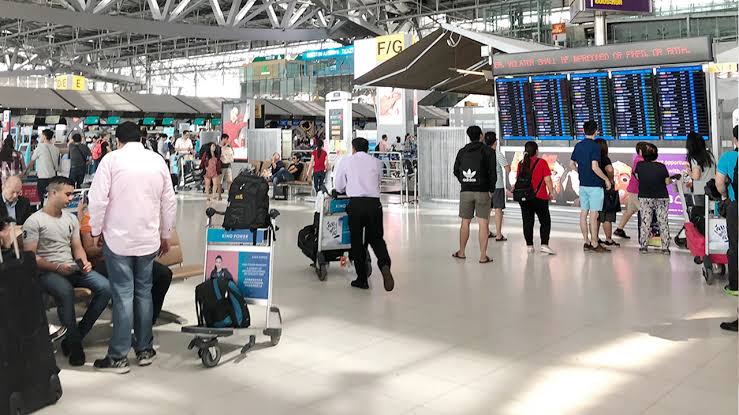 Coronaviruses airport
